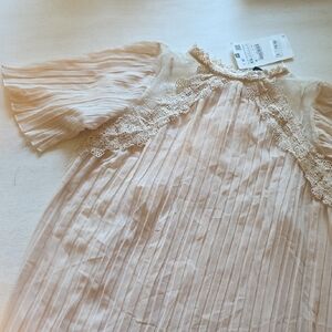 Zara Cream Pleated Dress‎